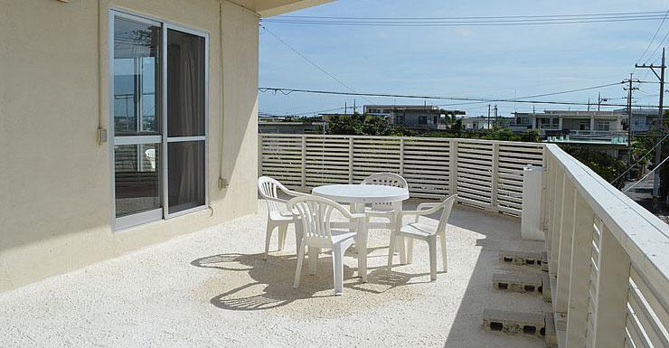 Yonna Yonna Villa Miyakojima  ภายนอก รูปภาพ